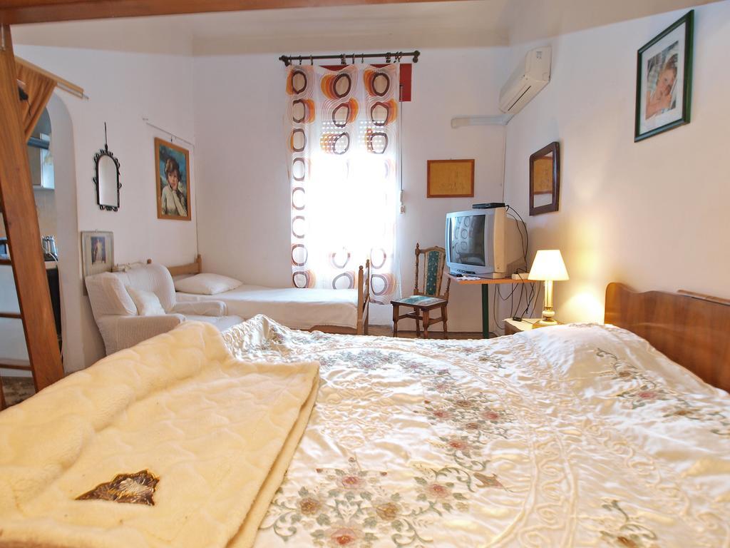 Apartments By The Sea 1050 Rovinj Luaran gambar